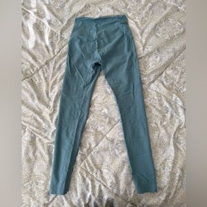 Beyond Yoga Teal Leggings M